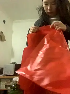 Snapshot of SSlady521 chatting on 28, 11, 2025 SSlady521 online show from 28, 11, 2025