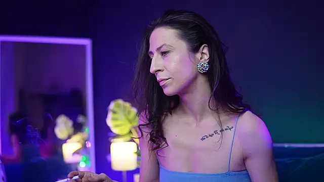 Snapshot of RubyRosa chatting on 15, 11, 2025 RubyRosa online show from 15, 11, 2025