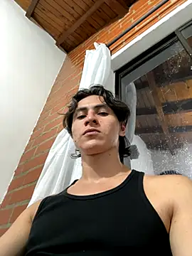 Snapshot of AlexanderHall chatting on 10, 10, 2025 AlexanderHall online show from 10, 10, 2025