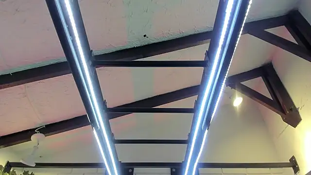 ItaloMoore online show from 20, 11, 2025