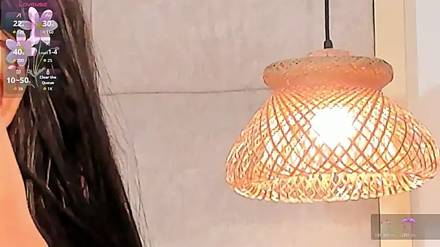 Snapshot of VioletHilton chatting on 19, 11, 2025 VioletHilton online show from 19, 11, 2025