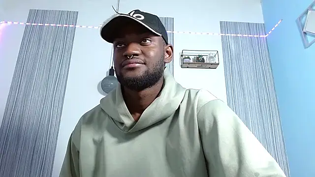 Snapshot of eebony_stallion chatting on 25, 10, 2025 eebony stallion online show from 25, 10, 2025