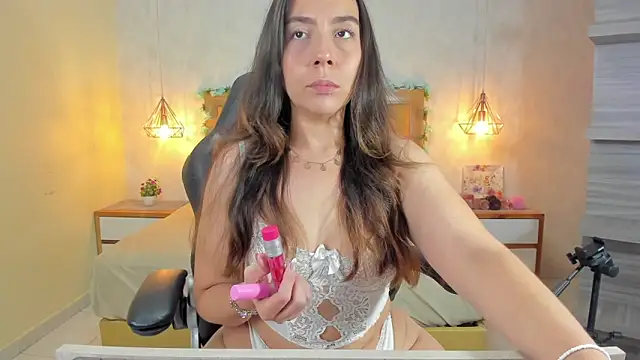 MELISSAROUGE online show from 8, 1, 2026