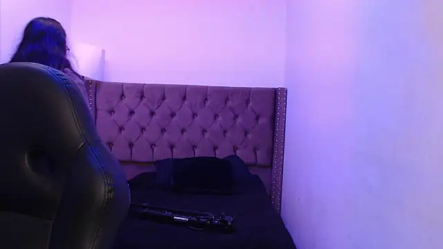 Snapshot of SashaGrey__ chatting on 12, 9, 2025 SashaGrey online show from 12, 9, 2025