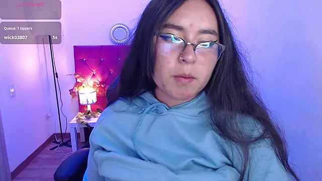 Snapshot of SashaGrey__ chatting on 19, 9, 2025 SashaGrey online show from 19, 9, 2025