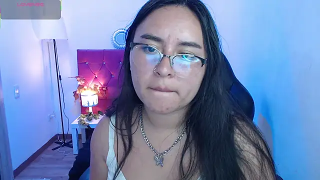 Snapshot of SashaGrey__ chatting on 23, 9, 2025 SashaGrey online show from 23, 9, 2025