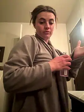 Snapshot of M1l3yD3w chatting on 12, 1, 2026 M1l3yD3w online show from 12, 1, 2026