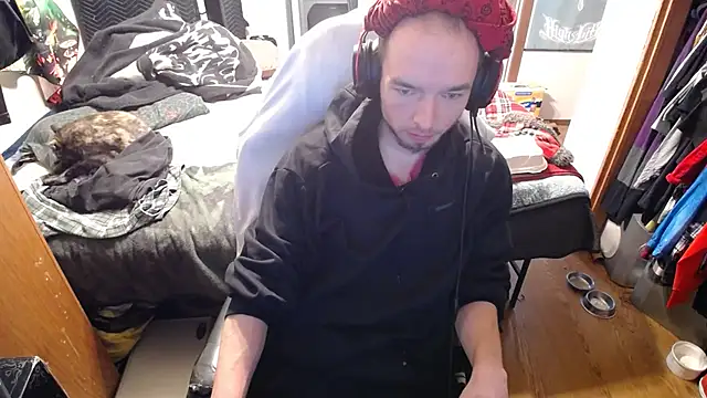 Snapshot of womenhateme69 chatting on 13, 10, 2025 womenhateme69 online show from 13, 10, 2025