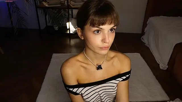 Eva Zill online show from 26, 9, 2025