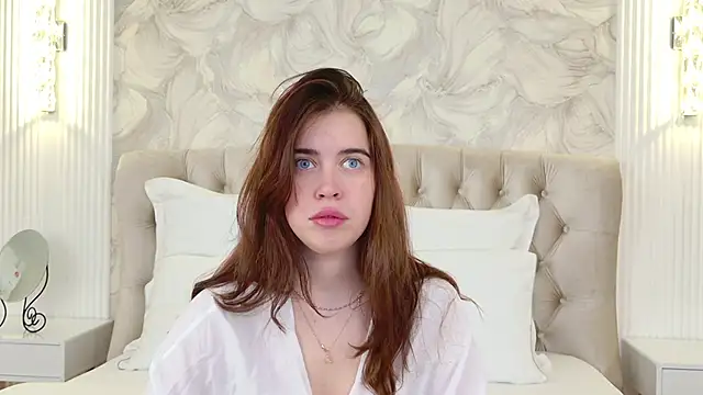 KimberlyBond online show from 18, 9, 2025