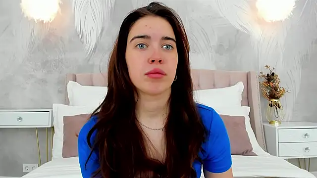 KimberlyBond online show from 6, 10, 2025