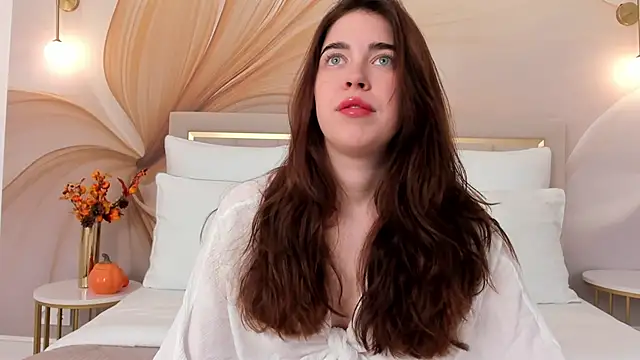 KimberlyBond online show from 14, 11, 2025