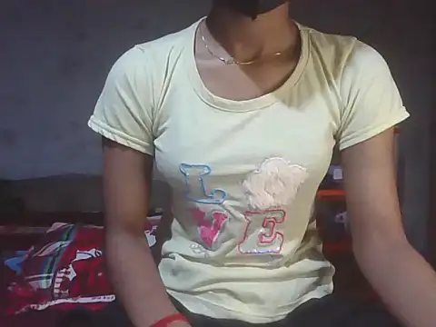 Snapshot of mala2580 chatting on 29, 10, 2025 mala2580 online show from 29, 10, 2025