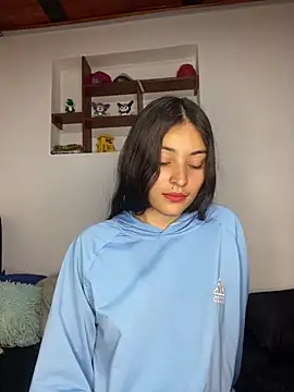 hotwife26 online show from 12, 3, 2026