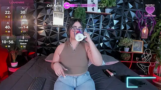 Snapshot of April__foxx chatting on 14, 11, 2025 April foxx online show from 14, 11, 2025