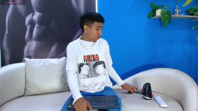 ender h0t online show from 8, 10, 2025