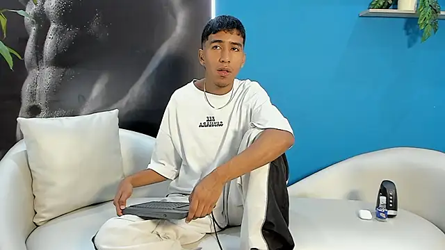 ender h0t online show from 17, 1, 2026