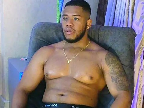 BenjaminCol  online show from 12, 10, 2025