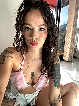 Snapshot of alysa_g_ chatting on 20, 9, 2025 alysa g online show from 20, 9, 2025