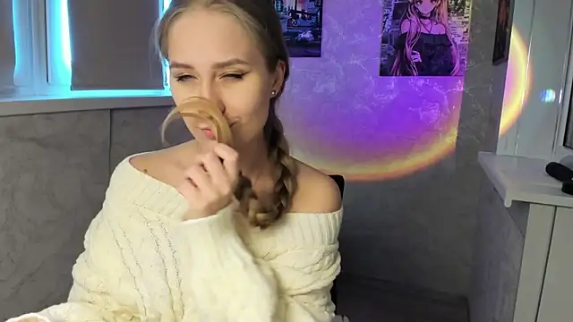 Snapshot of sofamuffin chatting on 8, 2, 2026 sofamuffin online show from 8, 2, 2026