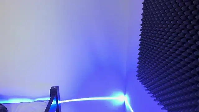 Ellope  online show from 7, 10, 2025