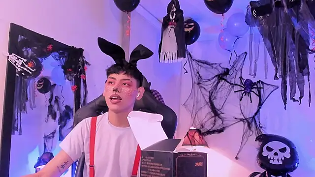 zeus blaze online show from 9, 10, 2025