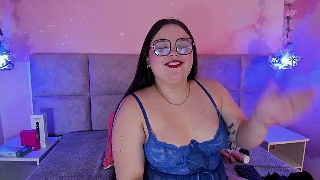 Snapshot of Lushi_Love chatting on 7, 3, 2026 Lushi Love online show from 7, 3, 2026