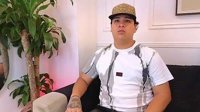 Naim Bennetsex online show from 10, 2, 2026