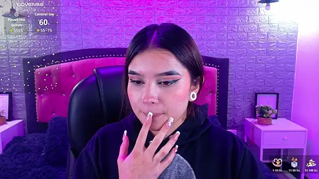 Natalie loffreda online show from 22, 11, 2025