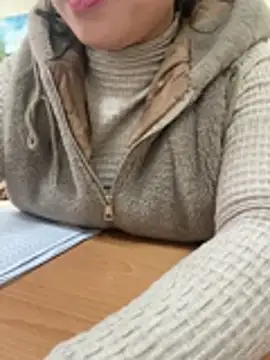 -NhaKy22 online show from 4, 2, 2026