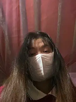 Snapshot of PhanHaa chatting on 14, 12, 2025 PhanHaa online show from 14, 12, 2025