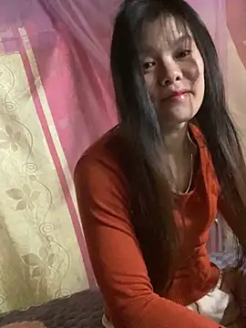 Snapshot of PhanHaa chatting on 18, 12, 2025 PhanHaa online show from 18, 12, 2025