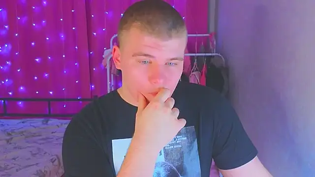 Snapshot of kittenmurr chatting on 22, 2, 2026 kittenmurr online show from 22, 2, 2026