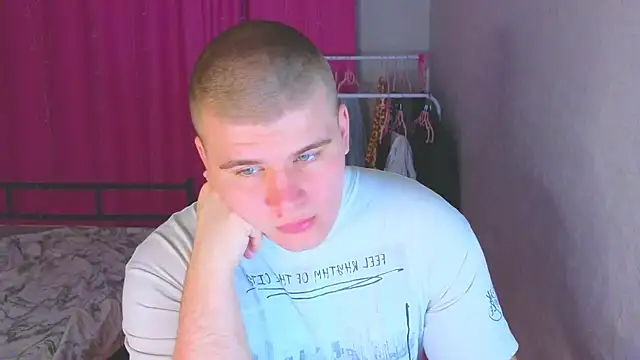 Snapshot of kittenmurr chatting on 26, 3, 2026 kittenmurr online show from 26, 3, 2026