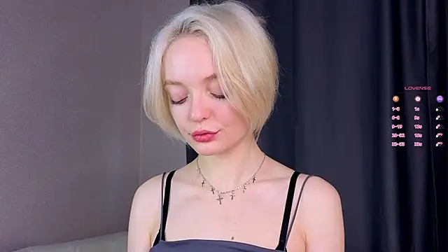 ShizukaBlanche online show from 11, 10, 2025