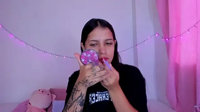 Abby roussee online show from 30, 9, 2025