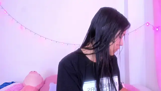 Abby roussee online show from 13, 10, 2025