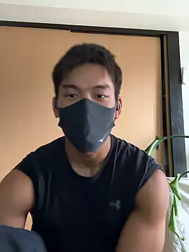 Snapshot of masucle216 chatting on 10, 10, 2025 masucle216 online show from 10, 10, 2025