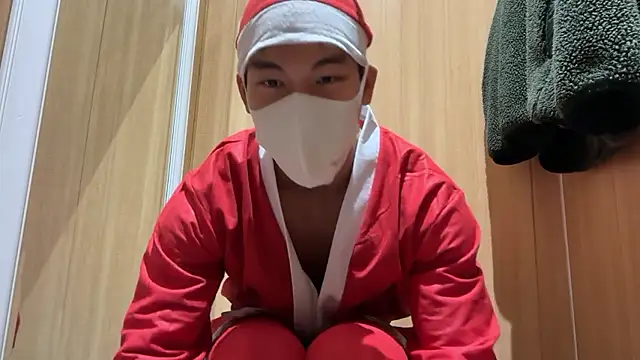 Snapshot of masucle216 chatting on 18, 12, 2025 masucle216 online show from 18, 12, 2025