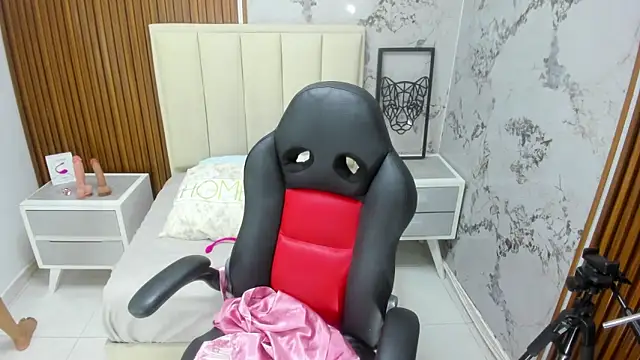 BRIHANACONOR online show from 14, 10, 2025