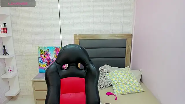 BRIHANACONOR online show from 4, 11, 2025