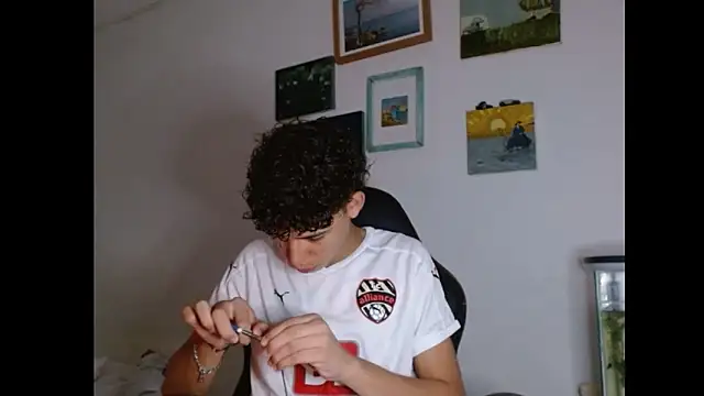 Xtremeplay 18 online show from 1, 11, 2025