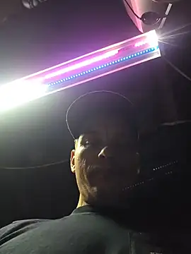 twistafatpipe online show from 13, 10, 2025