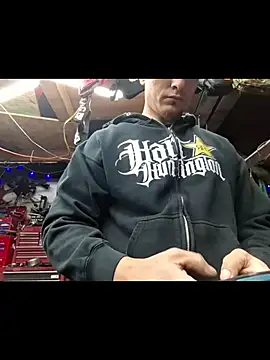 twistafatpipe online show from 11, 2, 2026