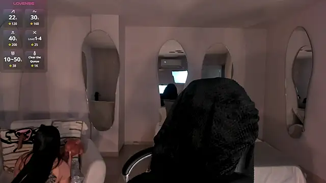 MilaColeman online show from 11, 10, 2025