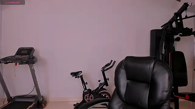 Snapshot of AmberColors_ chatting on 4, 3, 2026 AmberColors online show from 4, 3, 2026