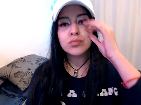 Snapshot of bluegoddessstoned chatting on 8, 10, 2025 bluegoddessstoned online show from 8, 10, 2025