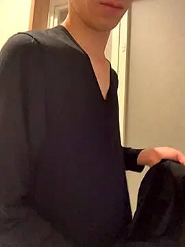 aki 2727 online show from 24, 10, 2025