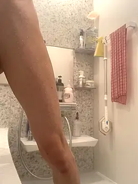 aki 2727 online show from 3, 11, 2025