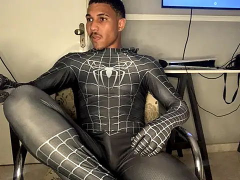 Snapshot of edualqxo chatting on 15, 10, 2025 edualqxo online show from 15, 10, 2025